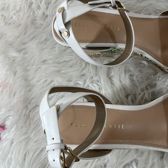 Kelly & Katie Wedge Sandal Devyn Style Tropical Palm Tree Women’s Size 8.5 - Picture 4 of 12